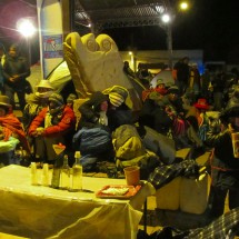 People on the main square of Tiwanaku waiting for WILLKAKUTI and listening to the music